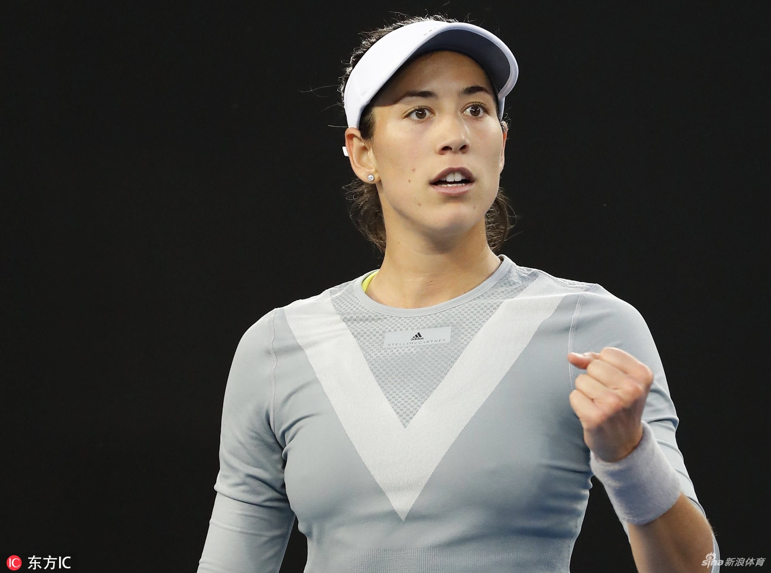 亚博app-关于浓眉哥与30激战篮网分钟，重返赛场胜负难料！，穆古鲁扎焦点对战气势如虹延续的信息-亚博app